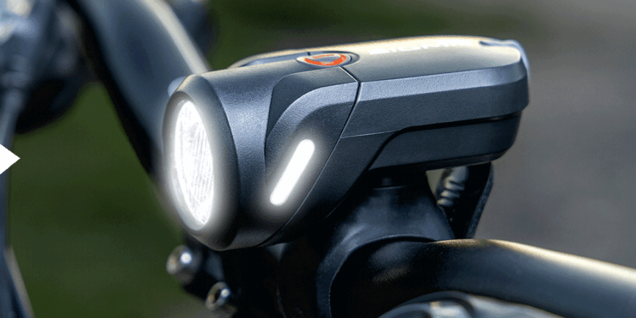 Sigma Aura 30 Cykellygte - Holdbar og Effektiv Belysning