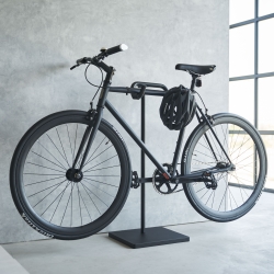 Elegant Sort Cykelholder fra Yamazaki - Stilsikker Opbevaring